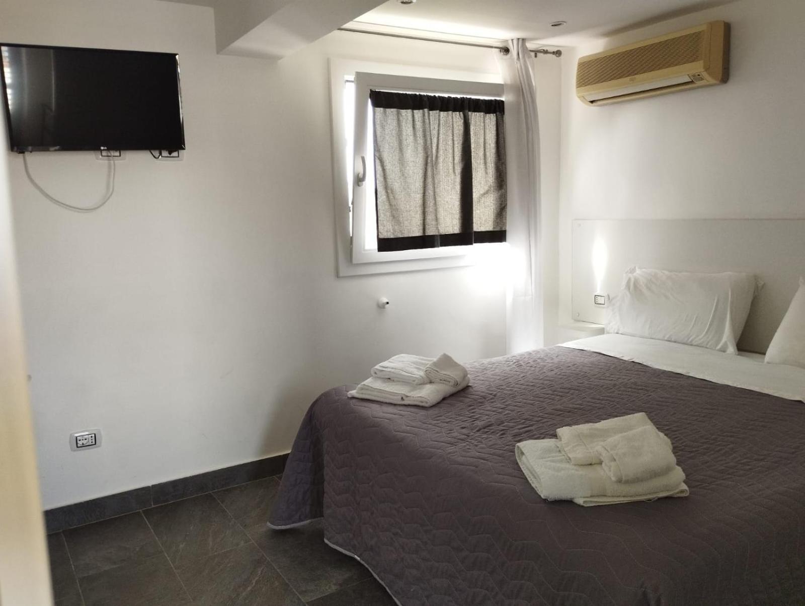 Fiore Di Loto Rooms Carini Ngoại thất bức ảnh